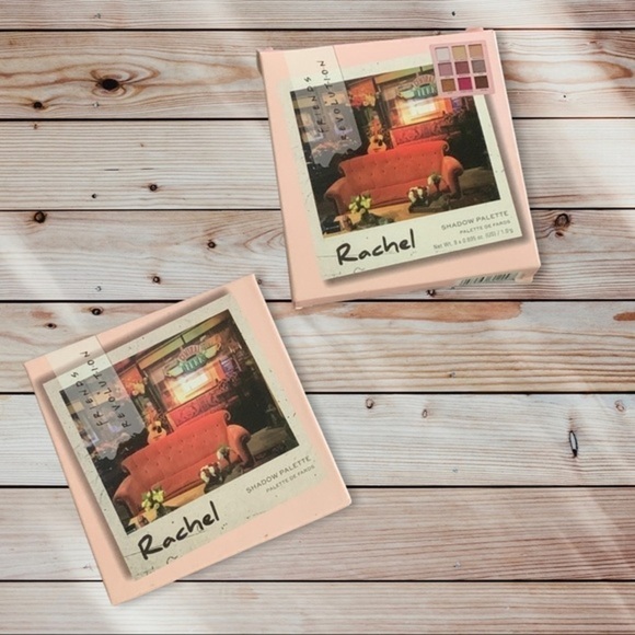 🔴NWT Makeup revolution Rachel from friends collectors eye shadow palette - Picture 2 of 4